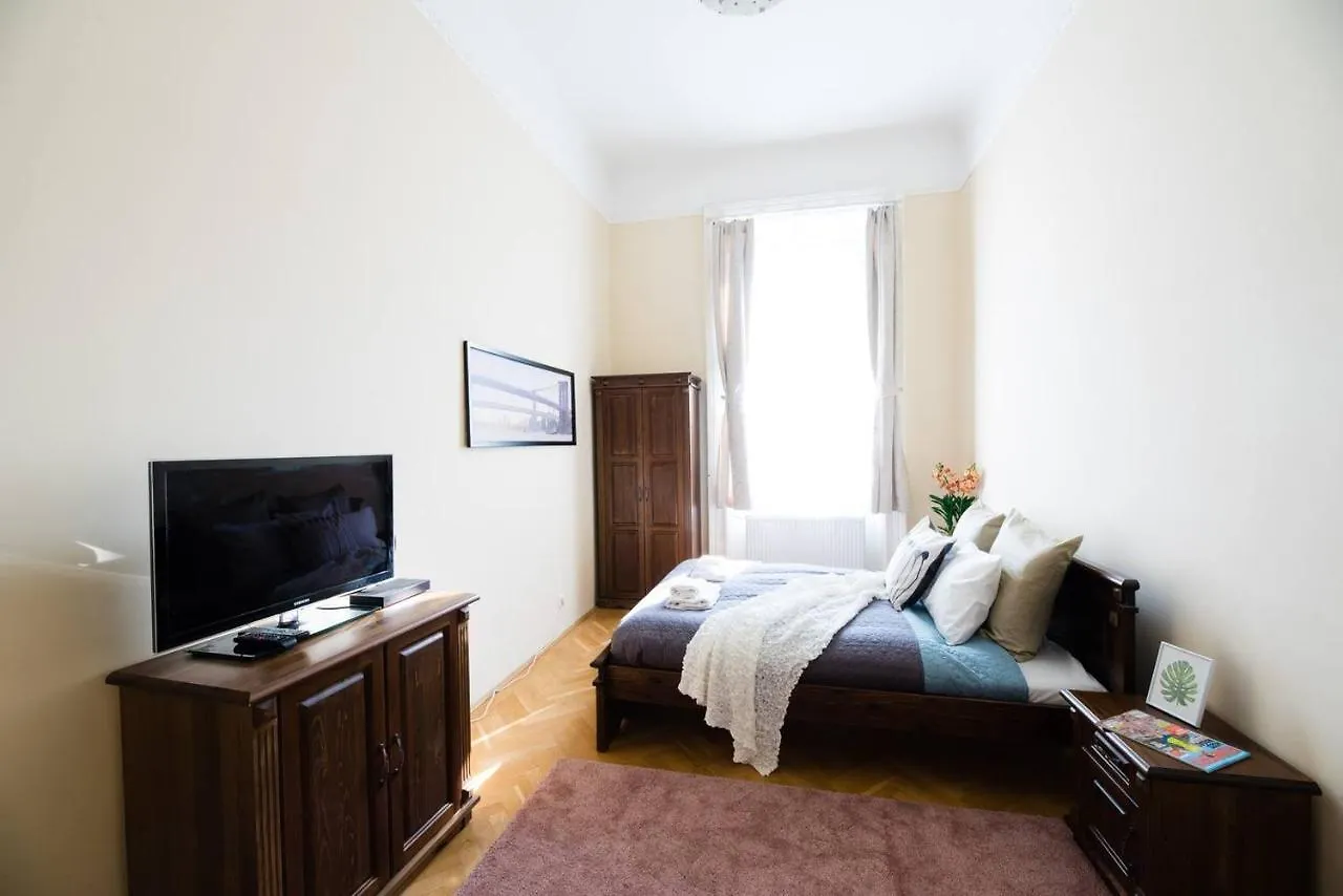 Central Bright And Spacious Home With 3 Rooms Budapeszt 0*,  Węgry